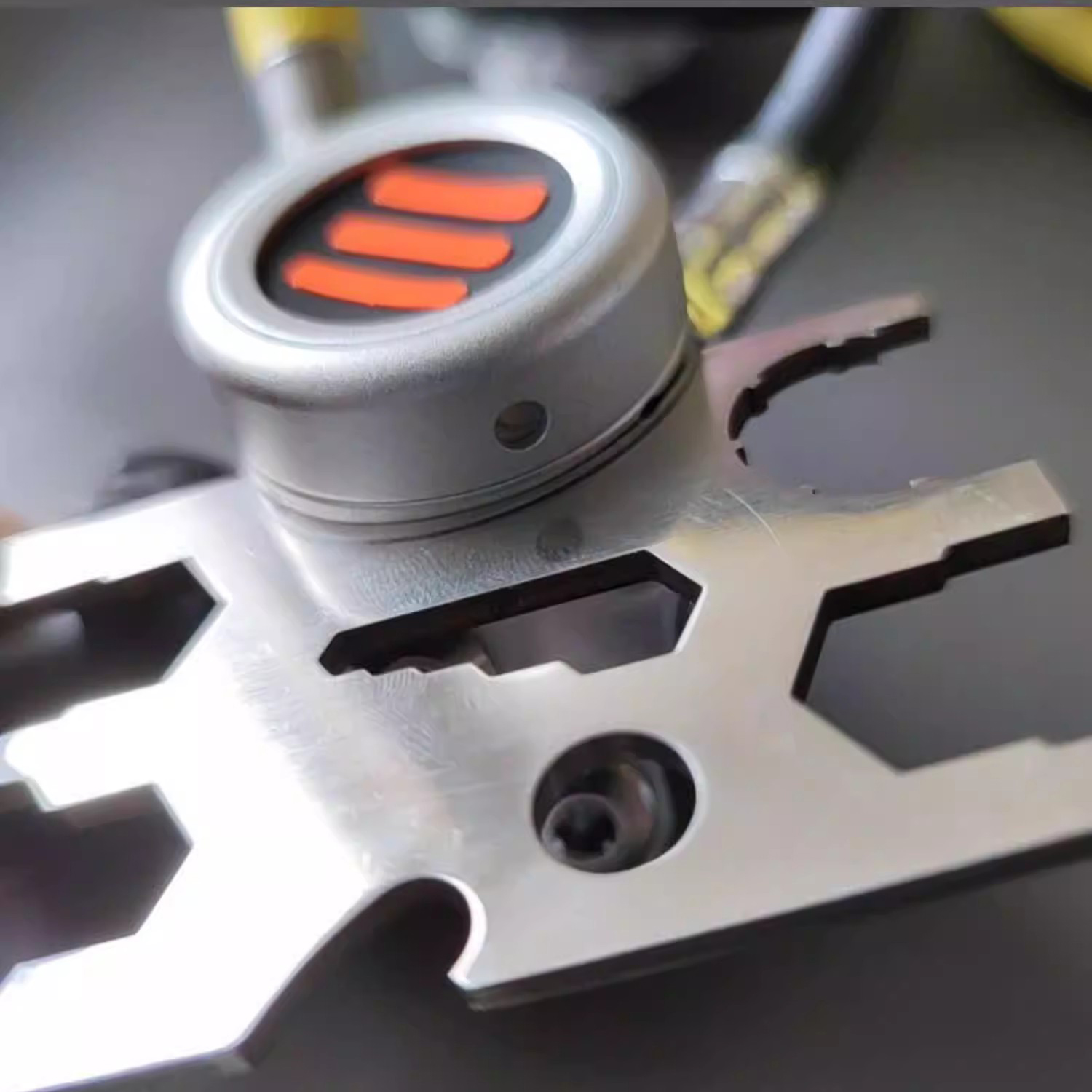 Set Obeng Regulator Selam Baja - Multitool Credit Card ulasan dan harga